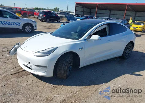 2018 Tesla Model 3 Long Range/Performance из США, поврежденный, VIN 5YJ3E1EB5JF067193